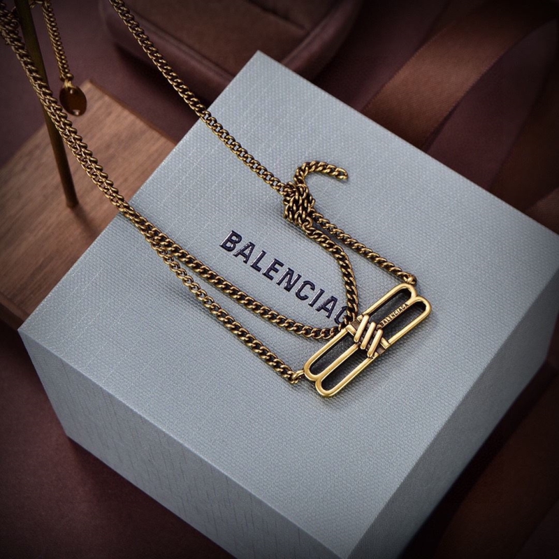 Ba1en*iaga necklaces